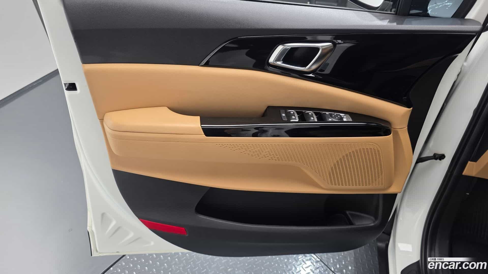 Canival Kia 2023.8-INNER-034