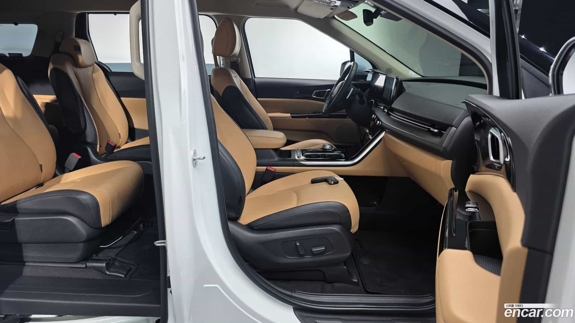 Canival Kia 2023.8-INNER-036