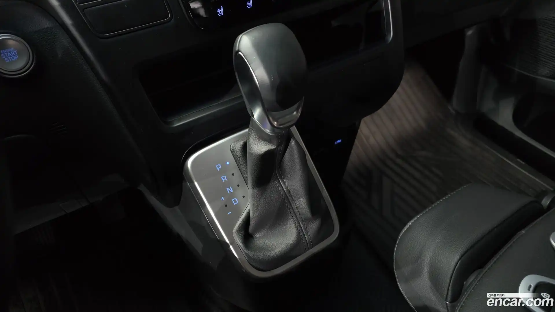 Staria Hyundai 2023.8-INNER-009