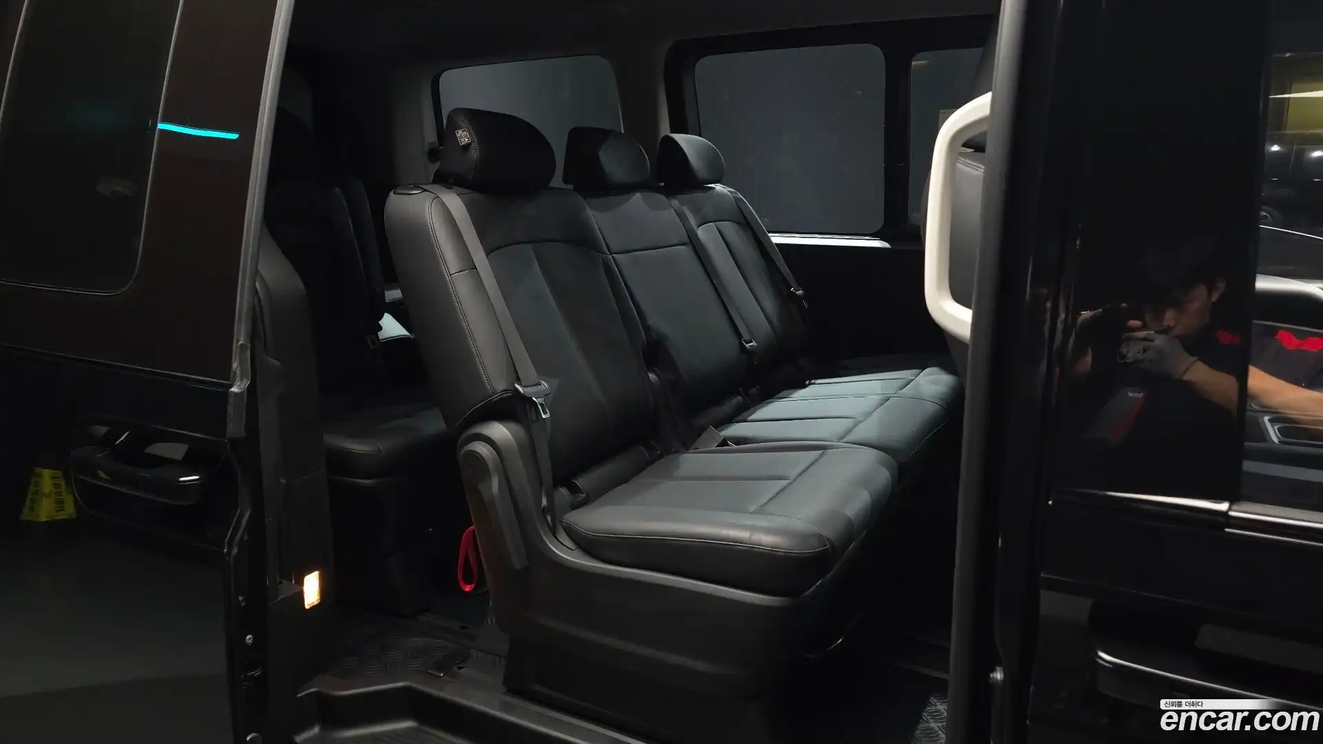 Staria Hyundai 2023.8-OPTION-015