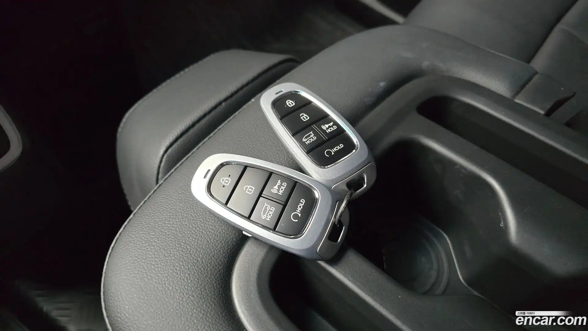 Staria Hyundai 2023.8-OPTION-023