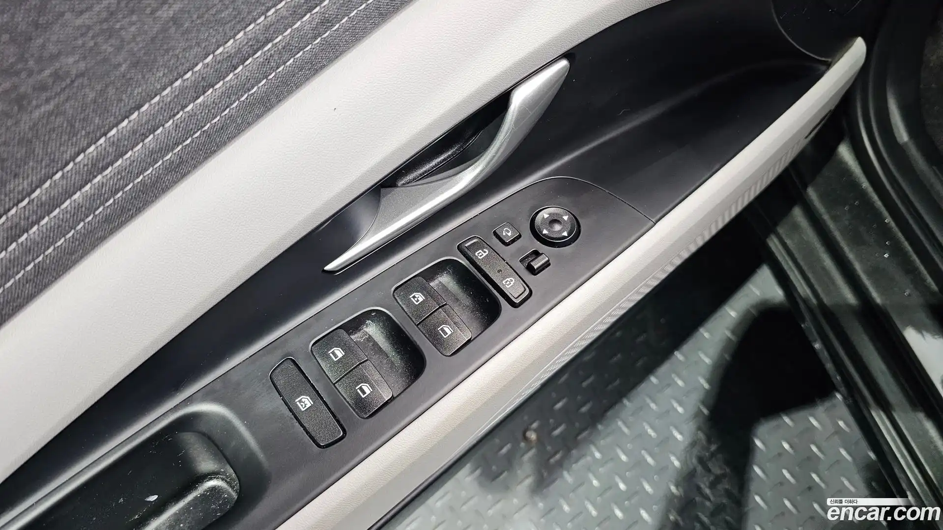 AVANTE Hyundai 2023.1-OPTION-023
