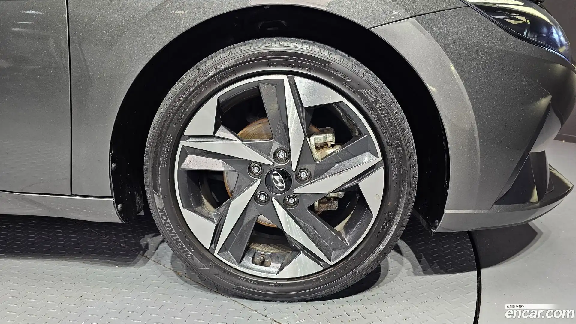 AVANTE Hyundai 2023.1-OUTER-031