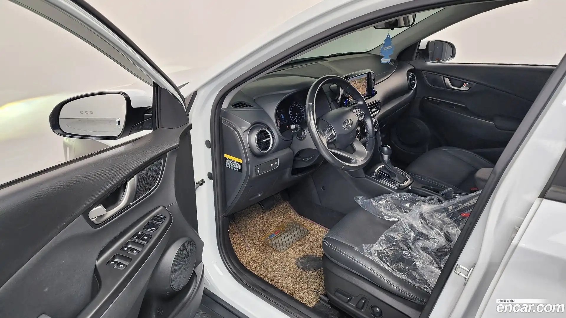 Kona Hyundai 2019.9-INNER-010