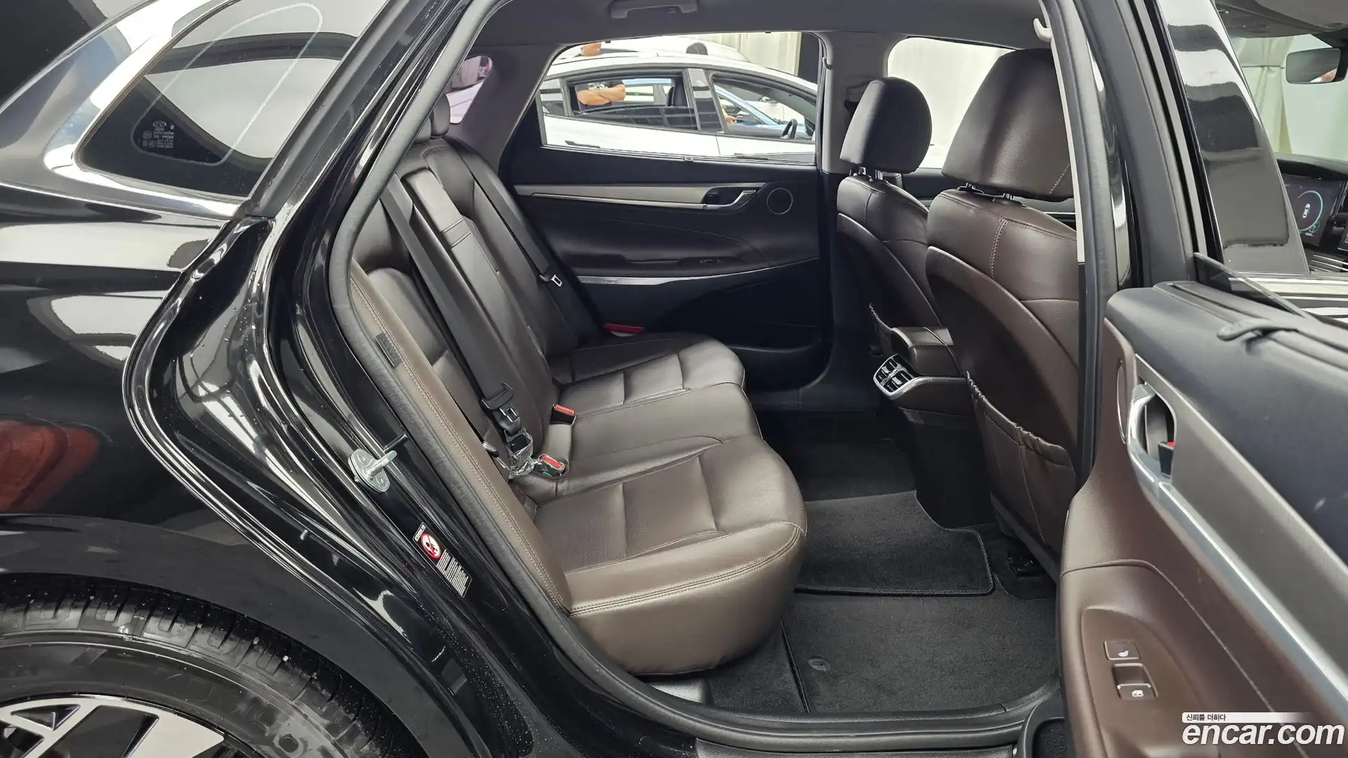 Grandeur Hyundai 2020.2-OPTION-016