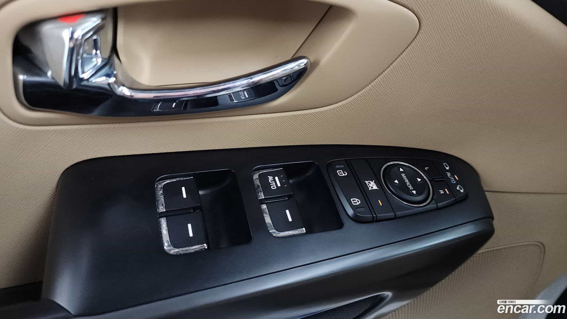 Canival Kia 2018.5-OPTION-024
