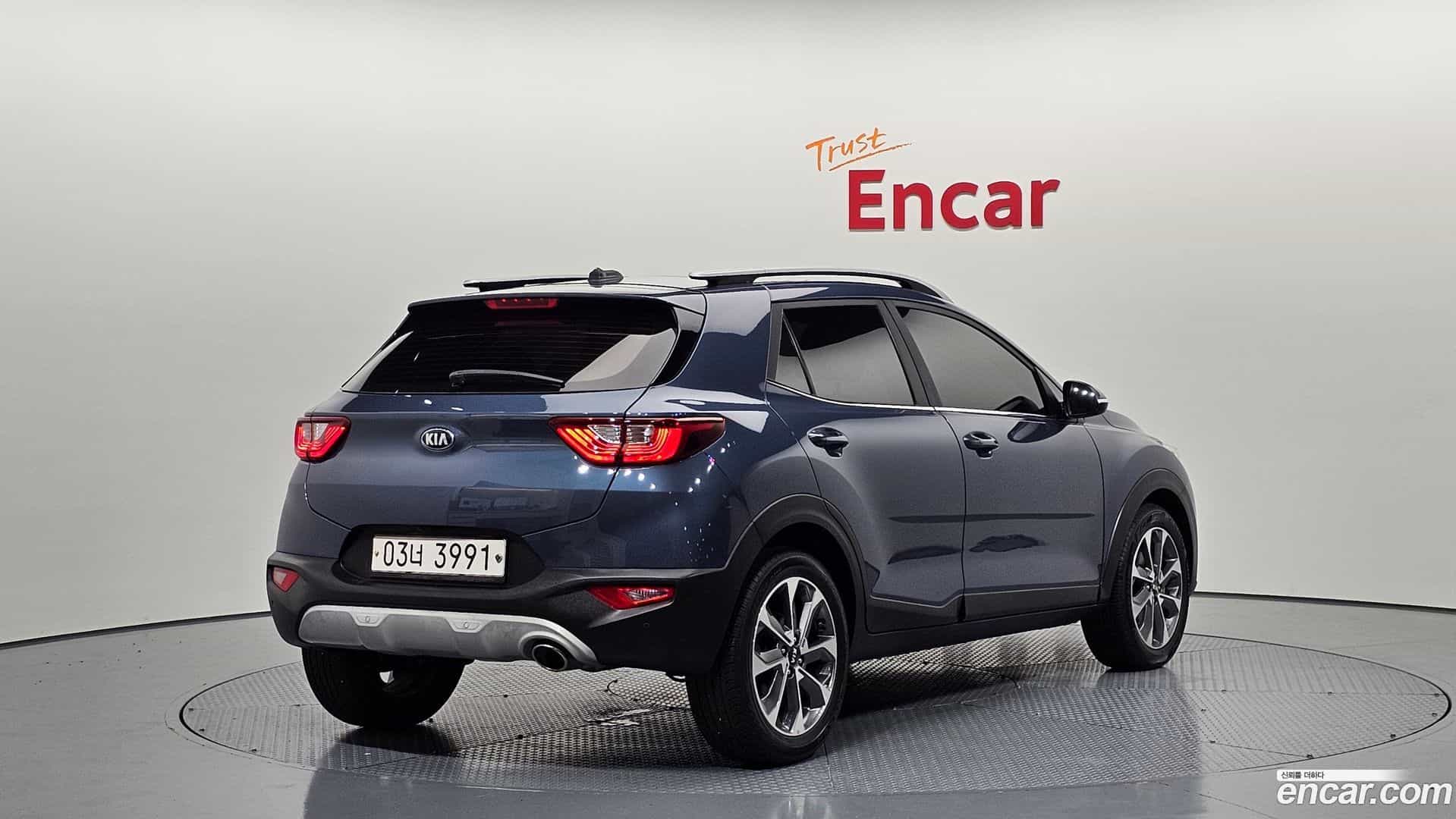 Stonic Kia 2018.5-OUTER-002