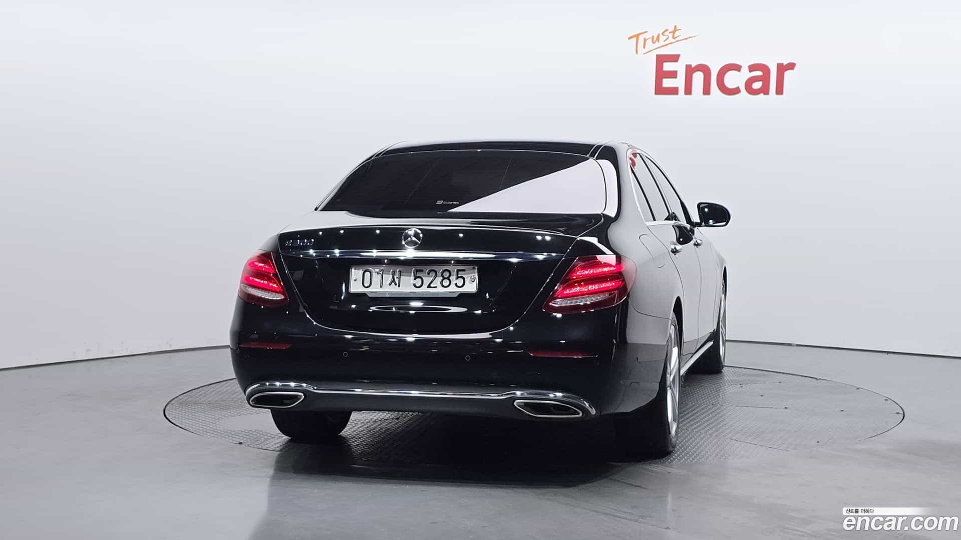 E-Class Mercedes-Benz 2018.2-OUTER-004