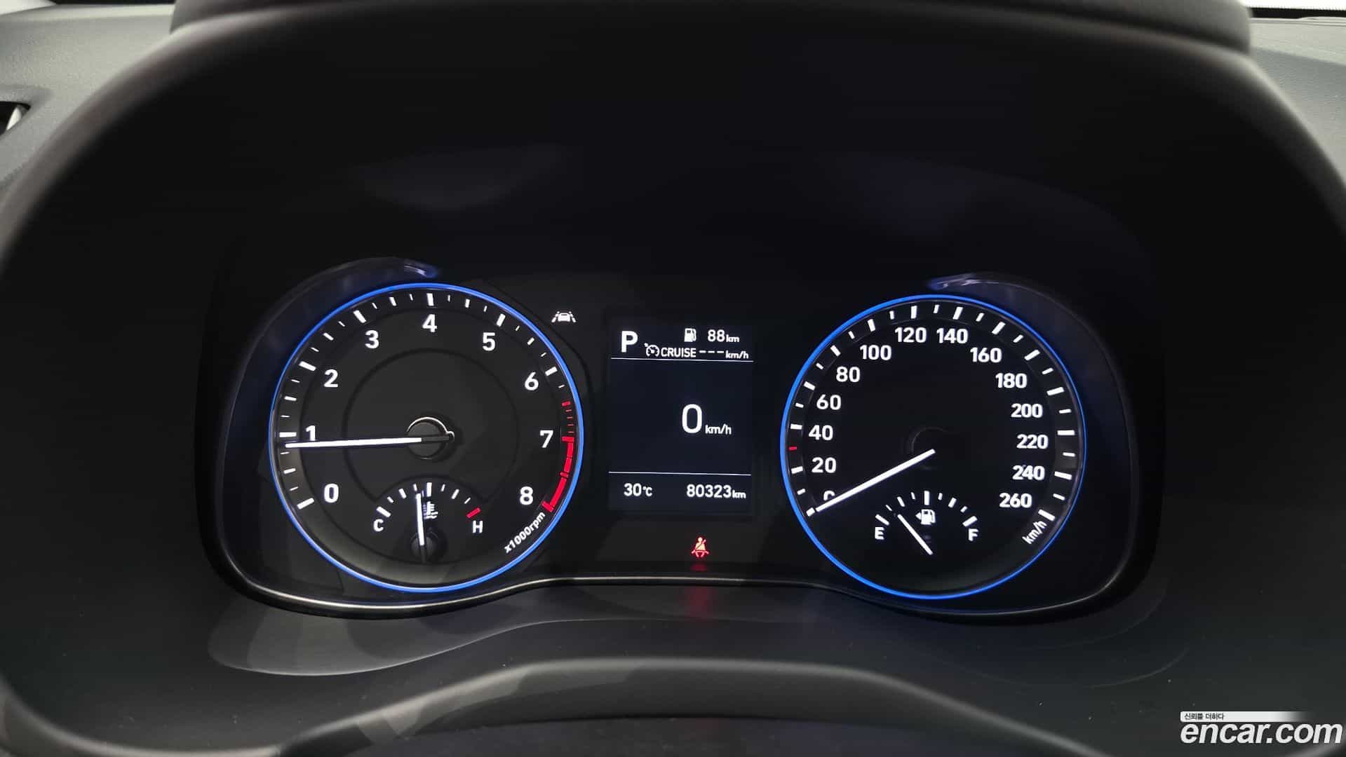 Kona Hyundai 2019.11-INNER-008