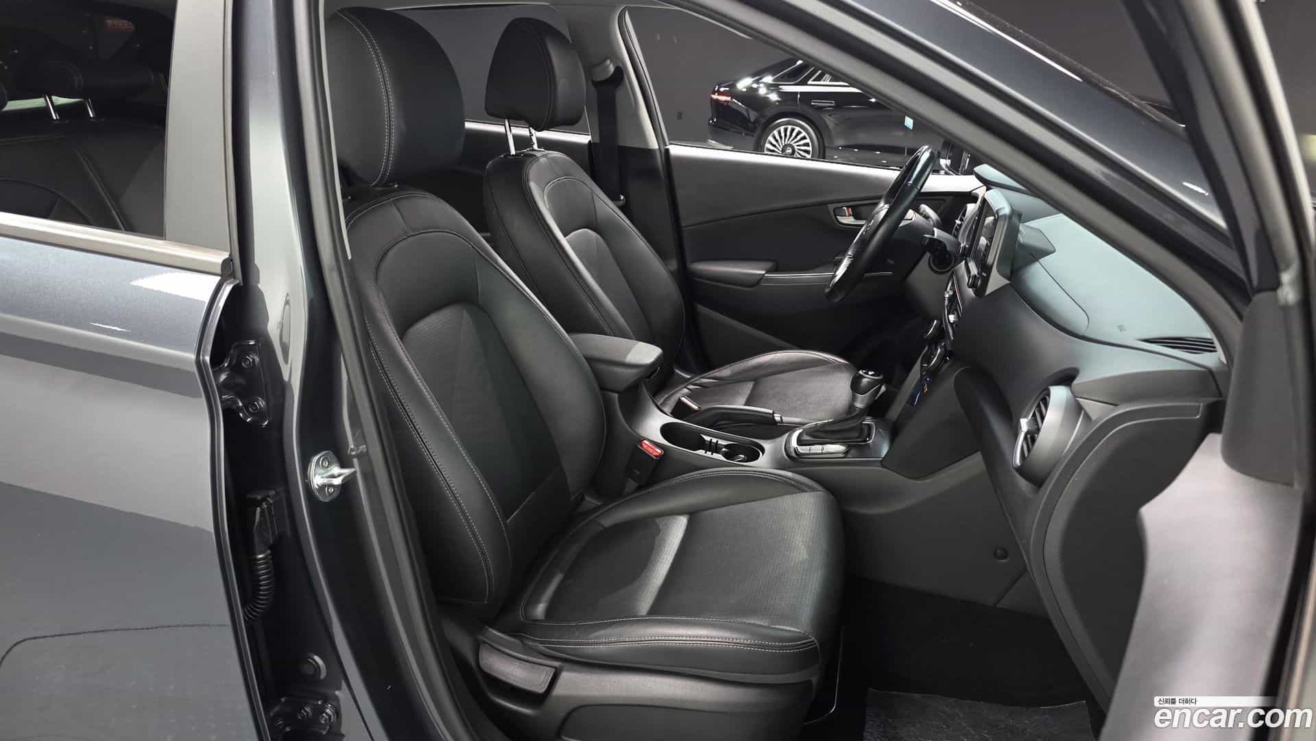 Kona Hyundai 2019.11-OPTION-015