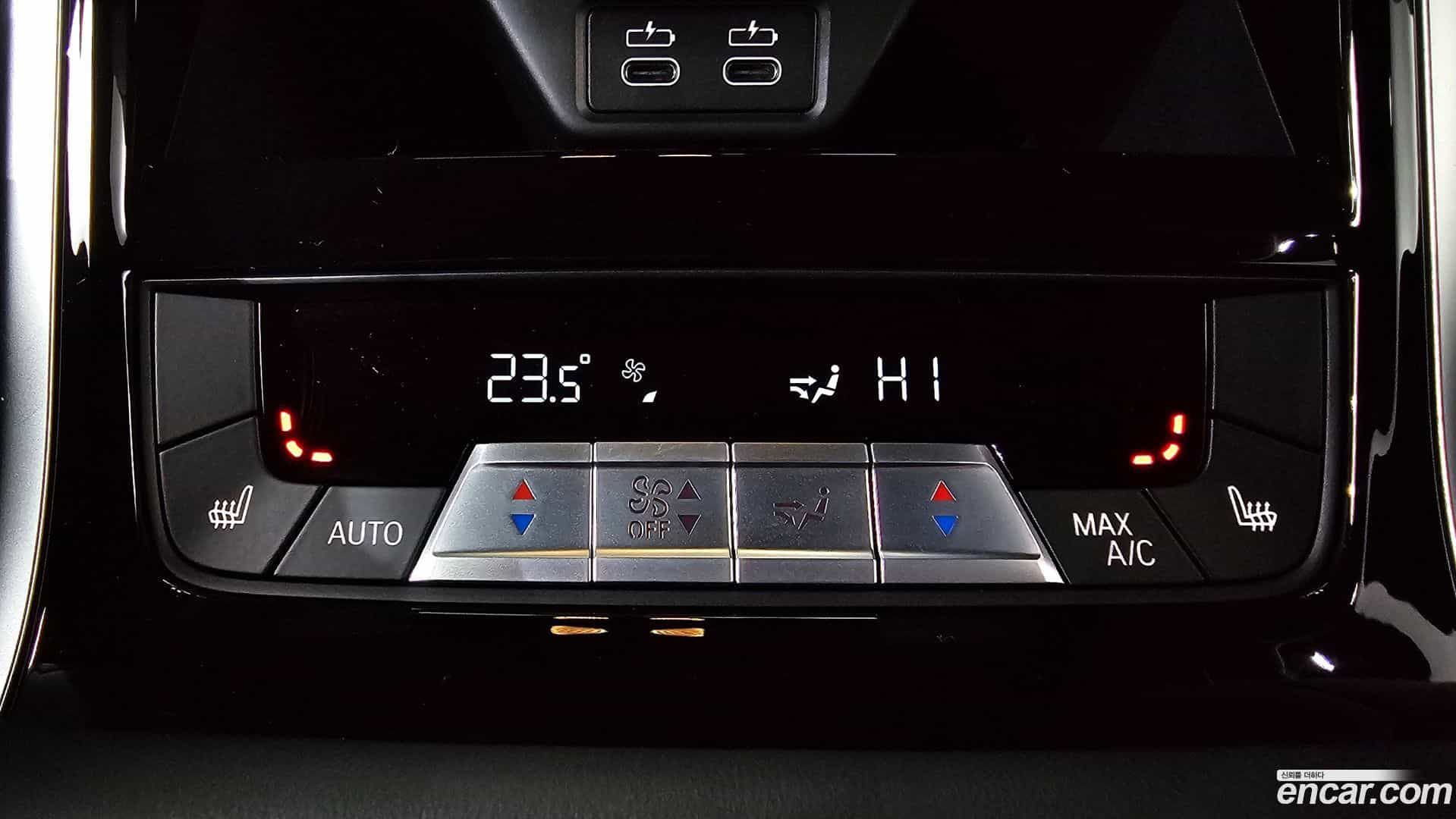 8-Series BMW 2024.11-OPTION-022