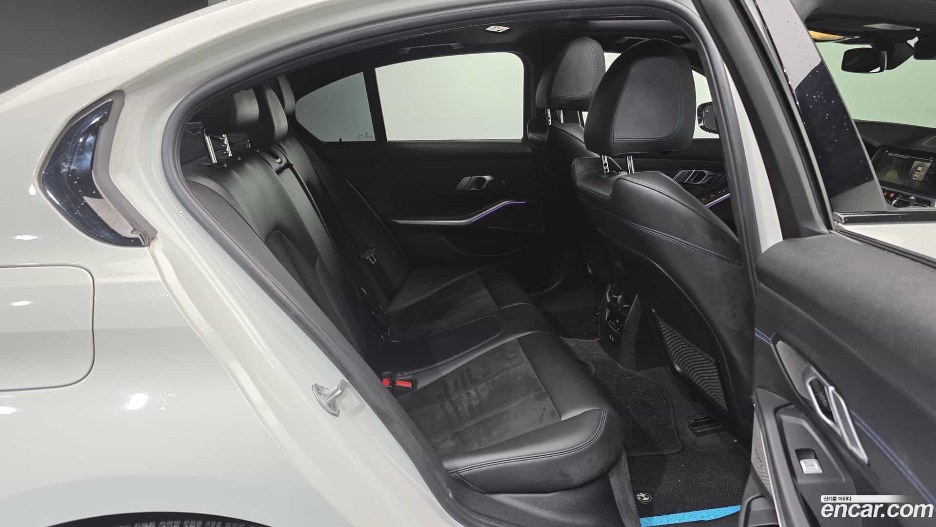 3-Series BMW 2021.4-OPTION-015