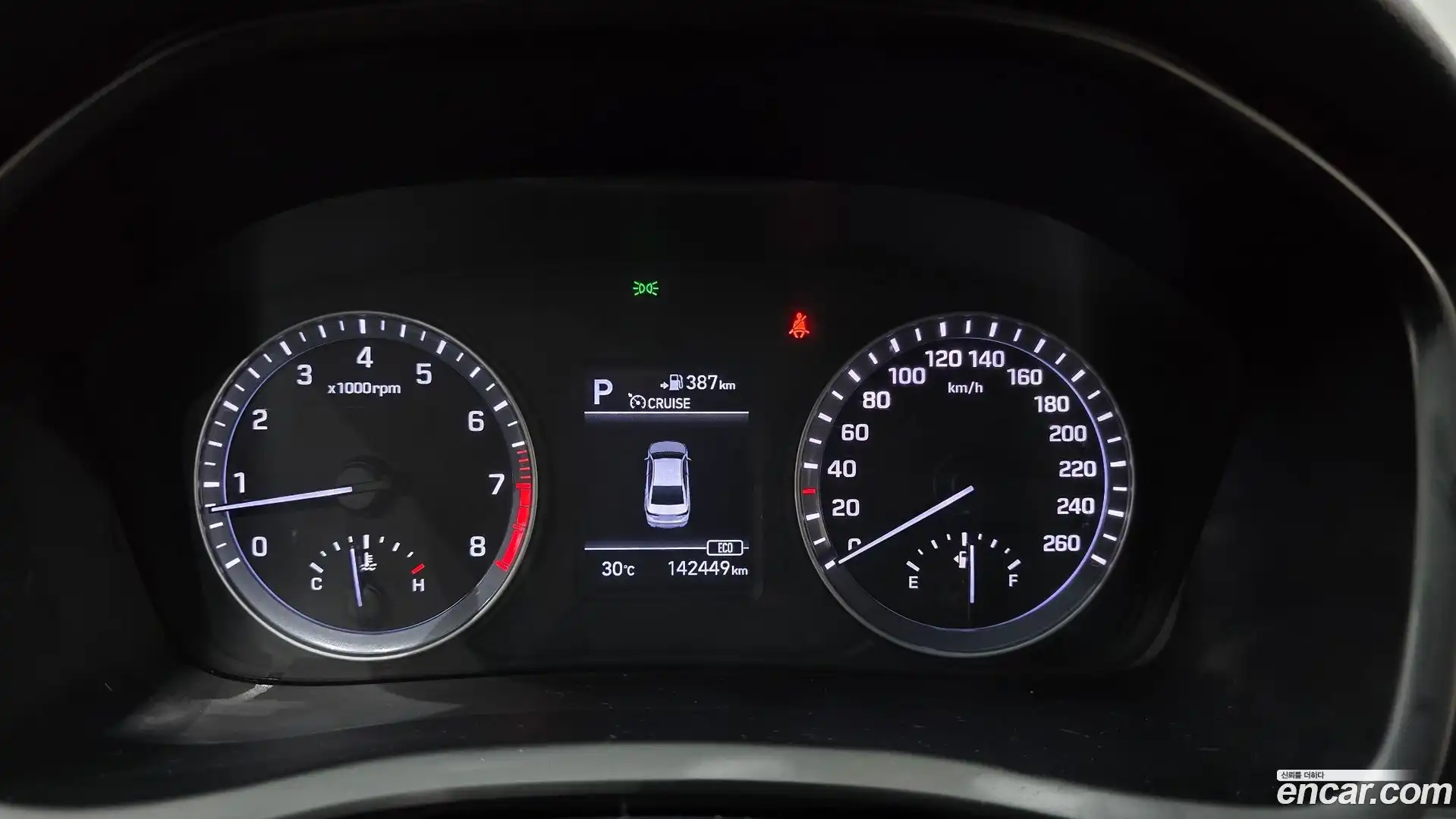 Sonata Hyundai 2018.4-INNER-008