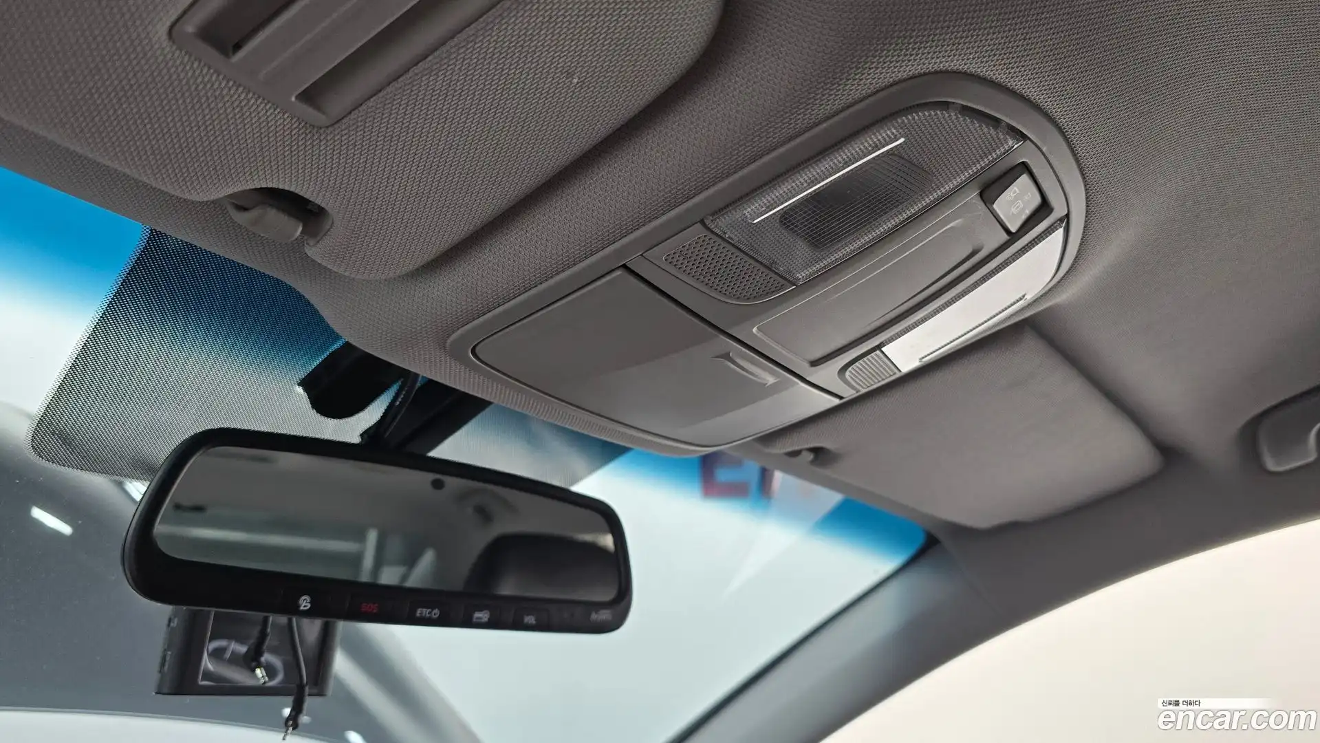 Sonata Hyundai 2018.4-OPTION-044