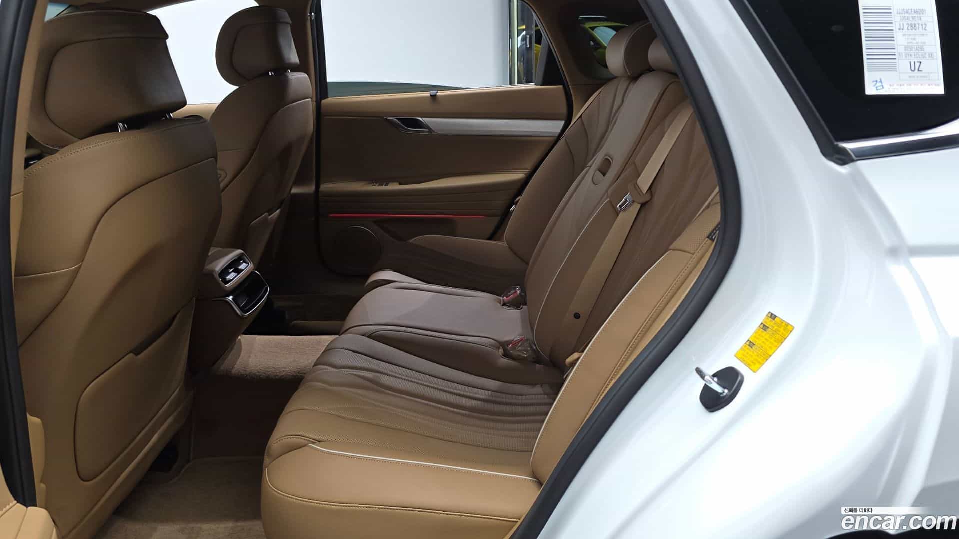 G80 Genesis 2025.4-INNER-036