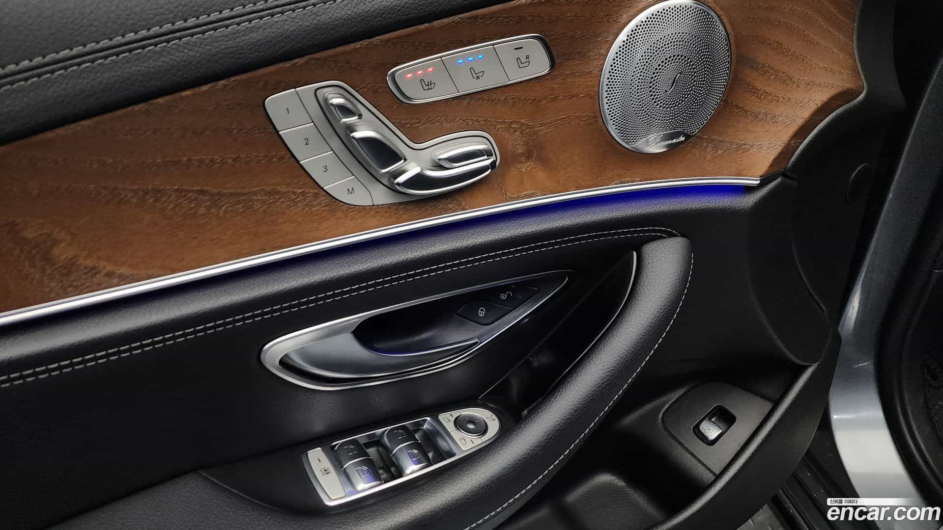 E-Class Mercedes-Benz 2018.4-INNER-034
