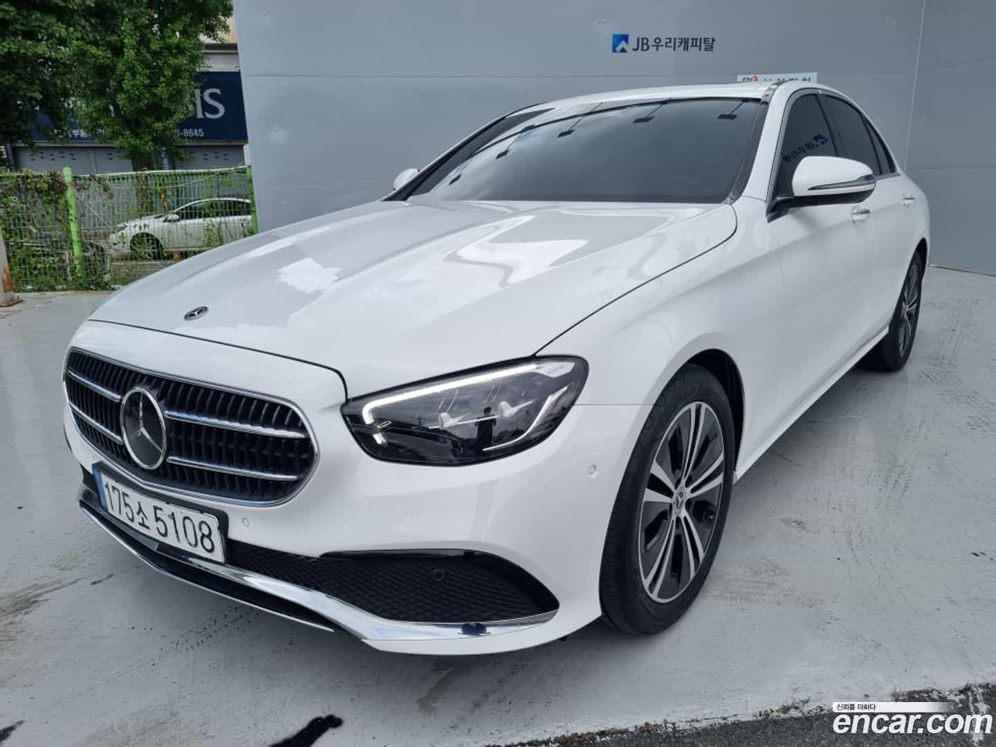 E-Class Mercedes-Benz 2021.6-OUTER-001