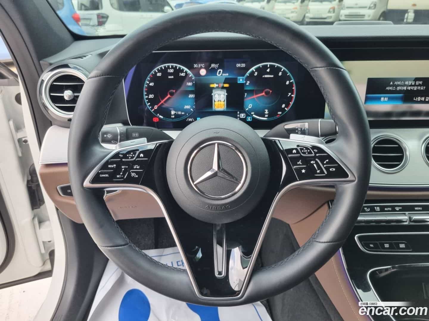 E-Class Mercedes-Benz 2021.6-INNER-007