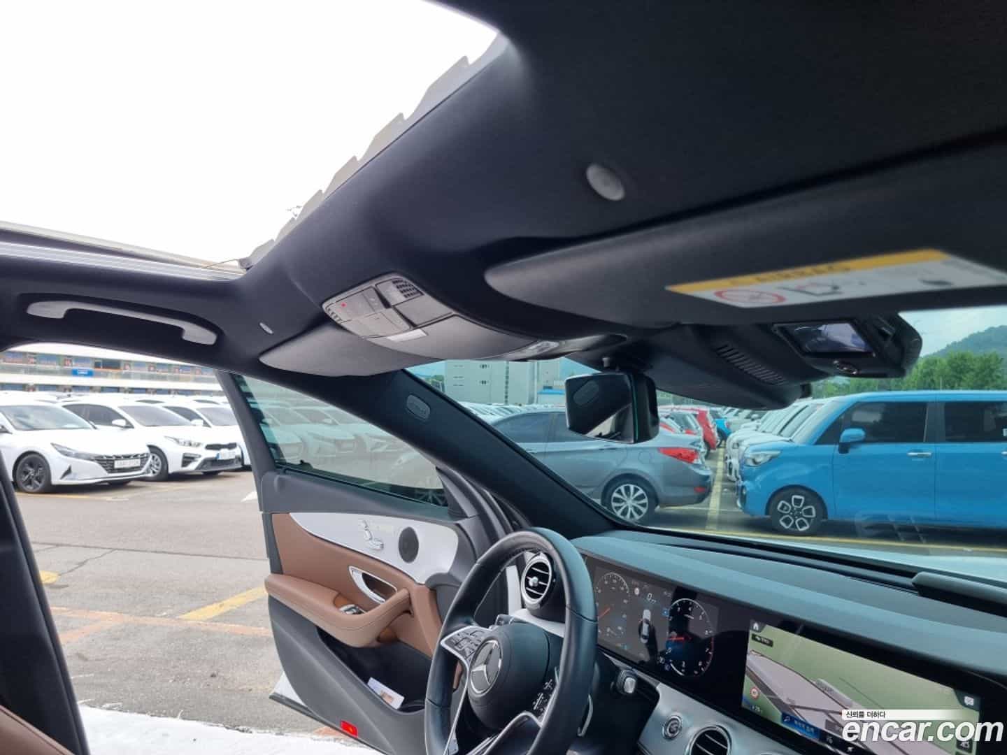 E-Class Mercedes-Benz 2021.6-OPTION-022