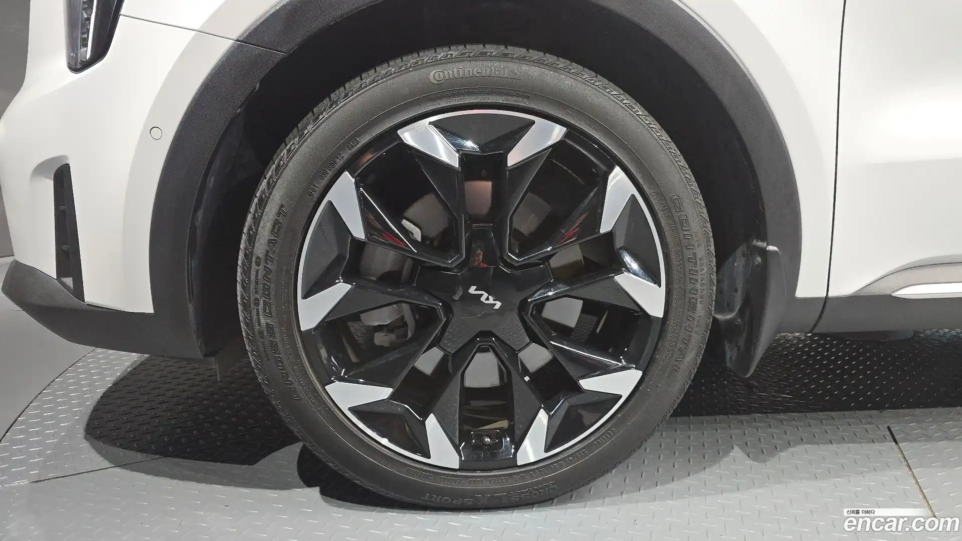 Sorento Kia 2023.9-OUTER-005