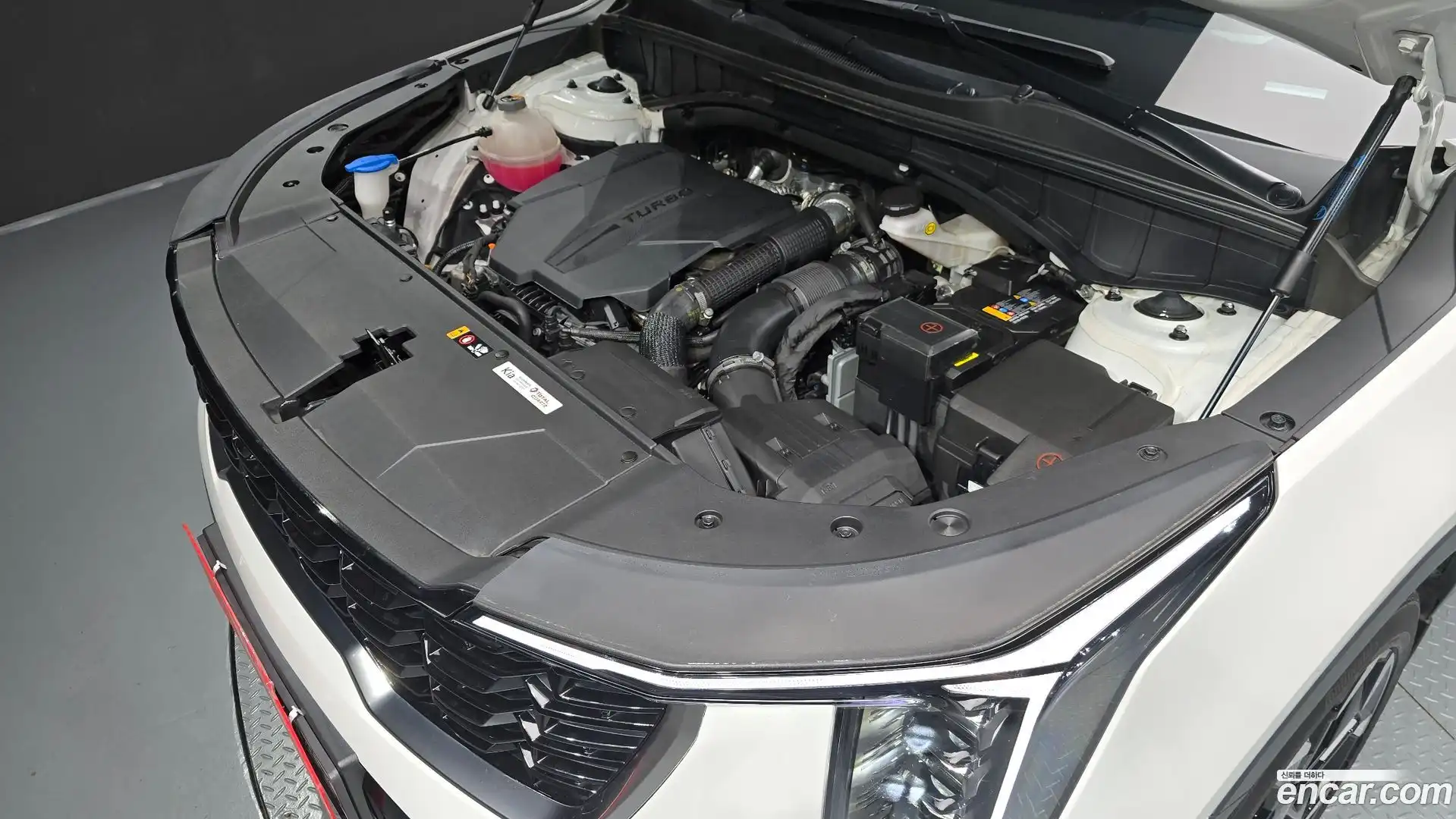 Sorento Kia 2023.9-OUTER-006