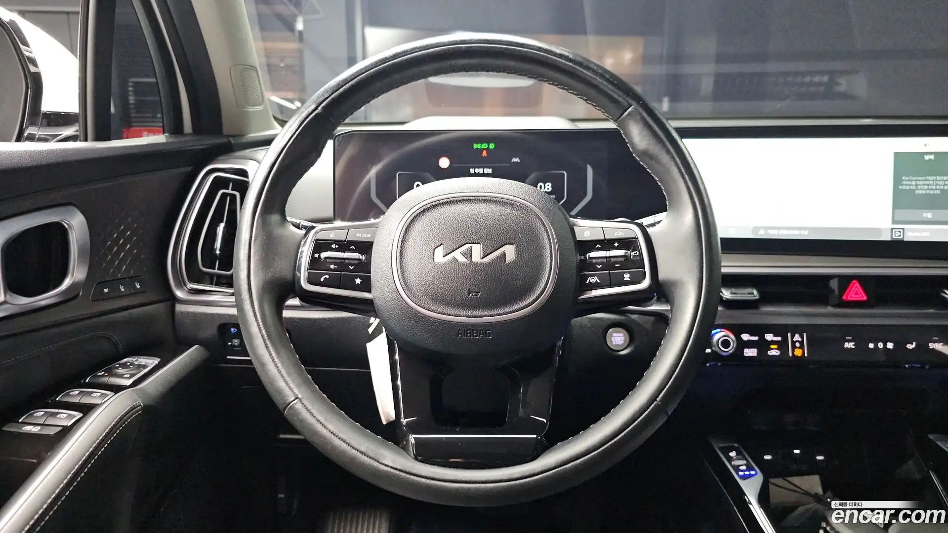 Sorento Kia 2023.9-OPTION-017