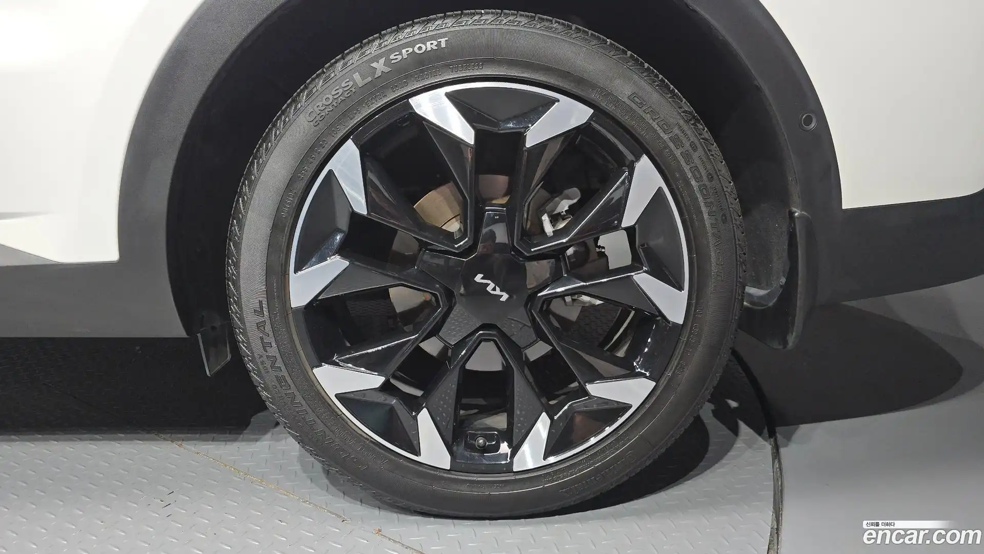 Sorento Kia 2023.9-OUTER-031