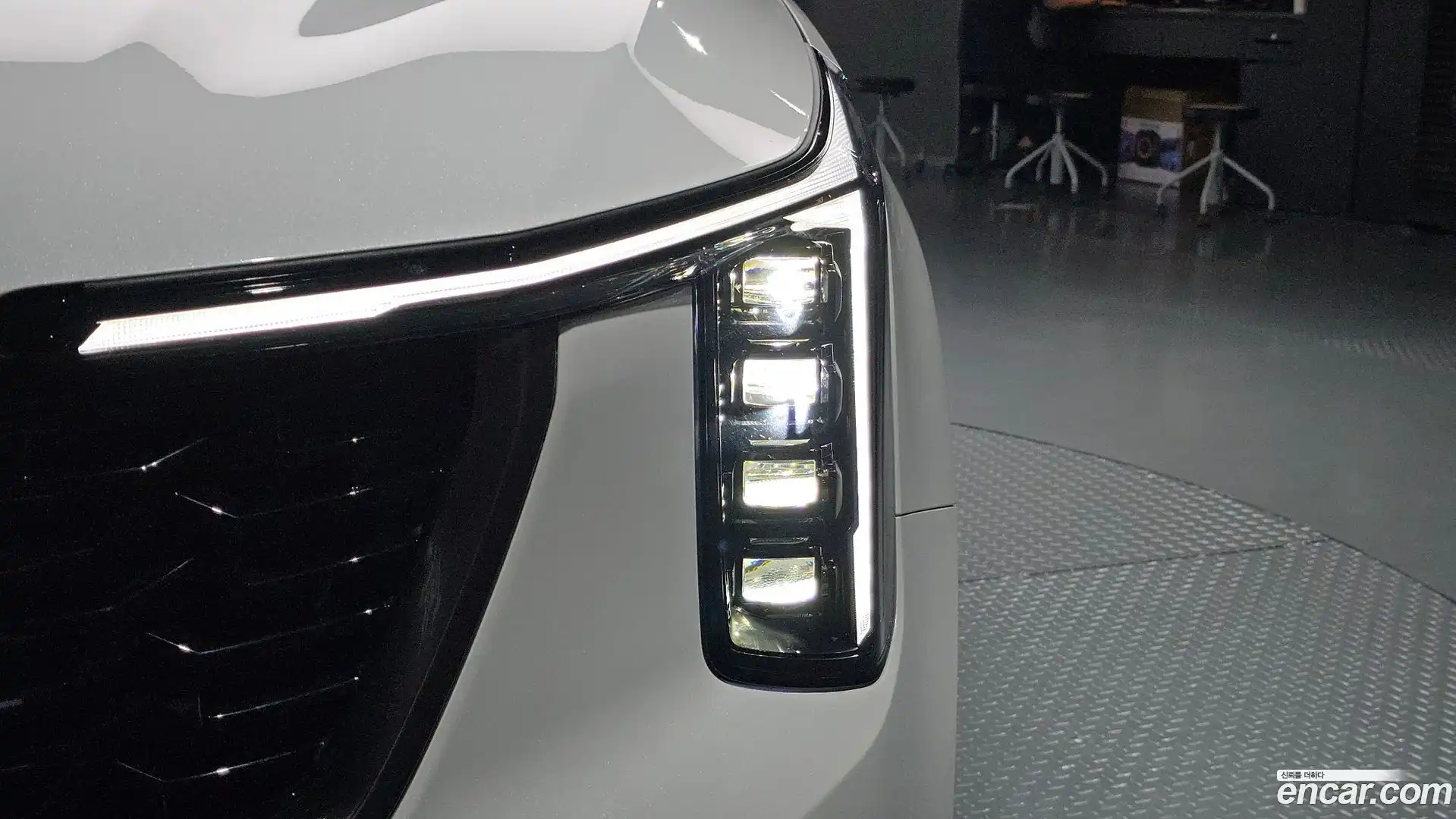 Sorento Kia 2023.9-OUTER-032