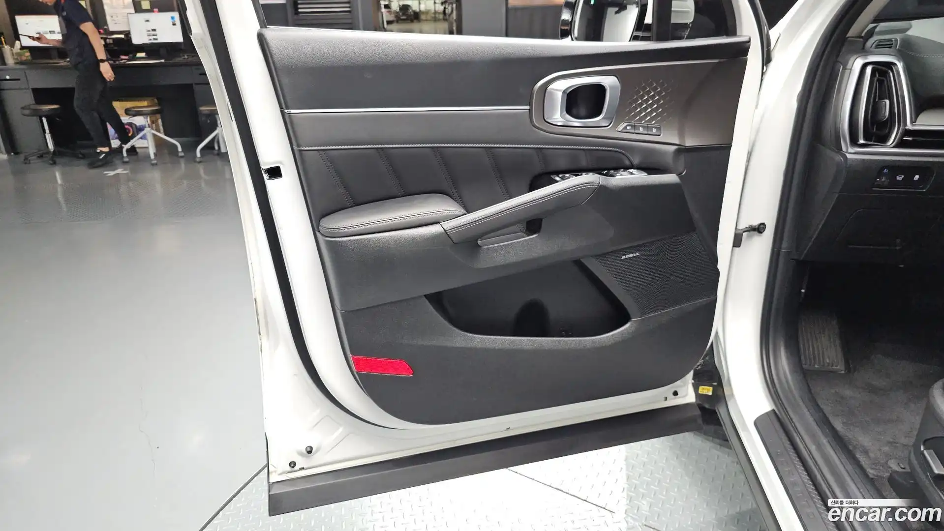 Sorento Kia 2023.9-INNER-034