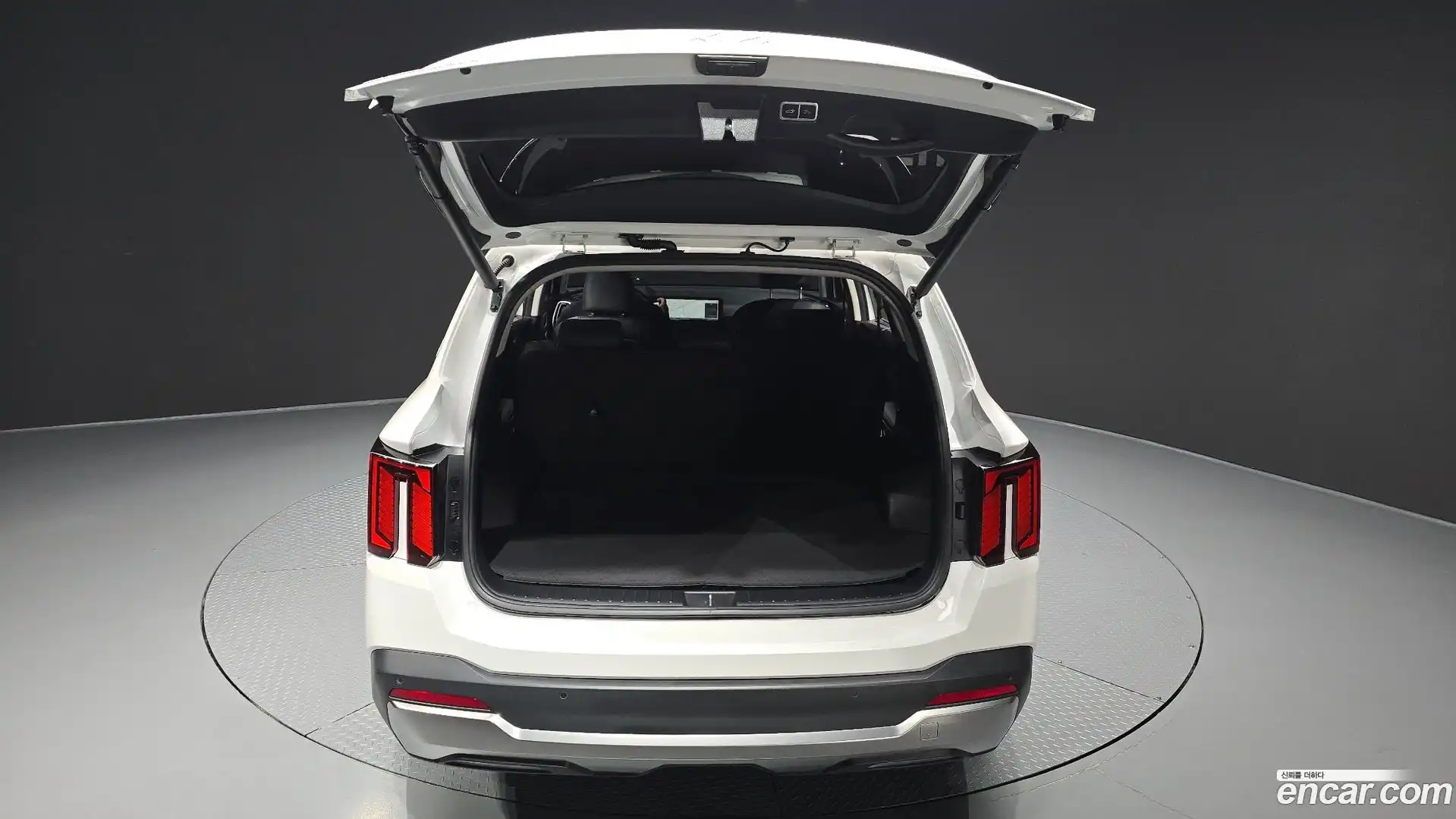 Sorento Kia 2023.9-OPTION-046