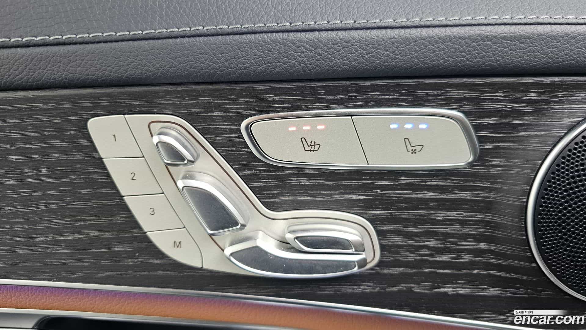 GLC-Class Mercedes-Benz 2023.3-OPTION-042