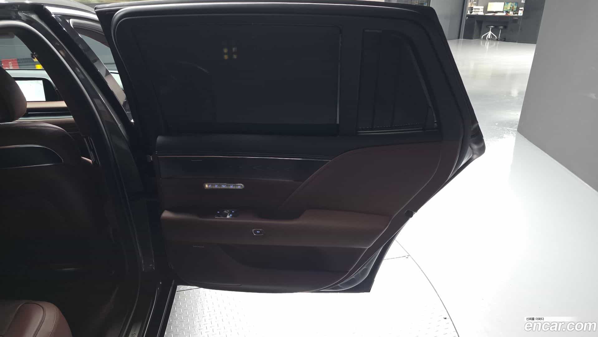 G90 Genesis 2022.8-INNER-035