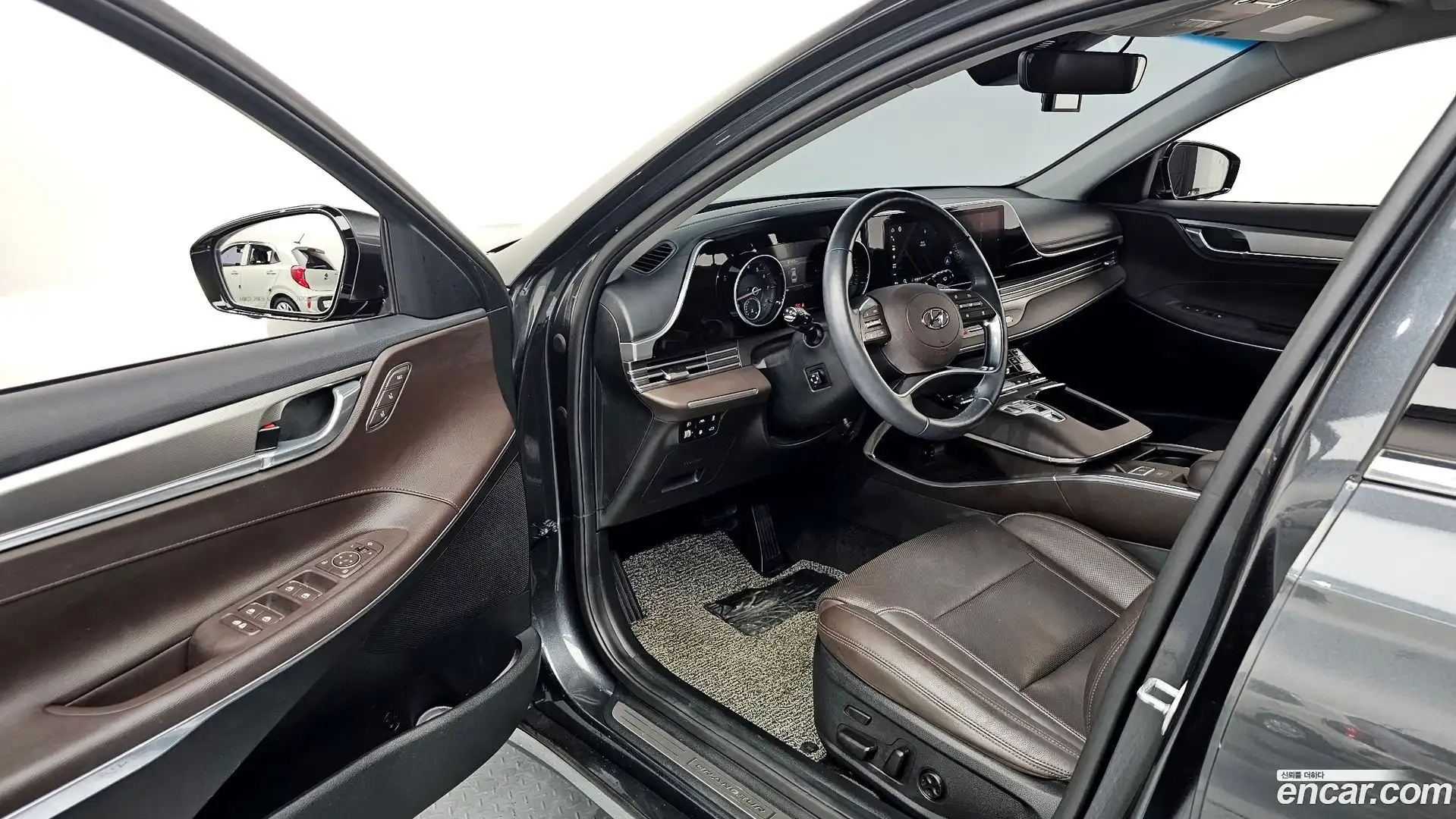 Grandeur Hyundai 2020.7-INNER-010