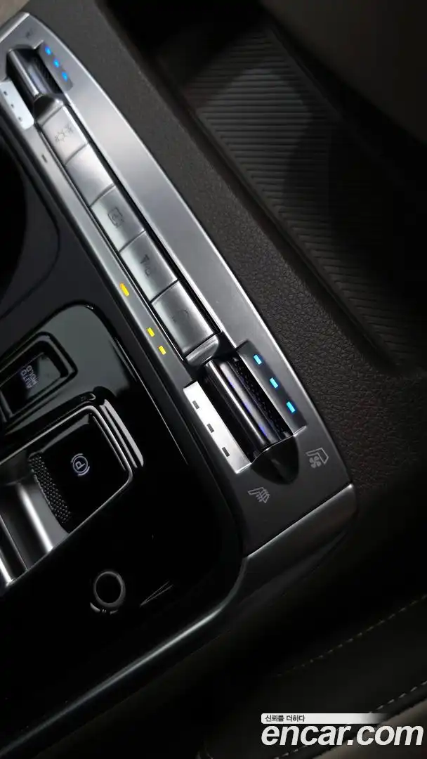 Canival Kia 2024.6-OPTION-052