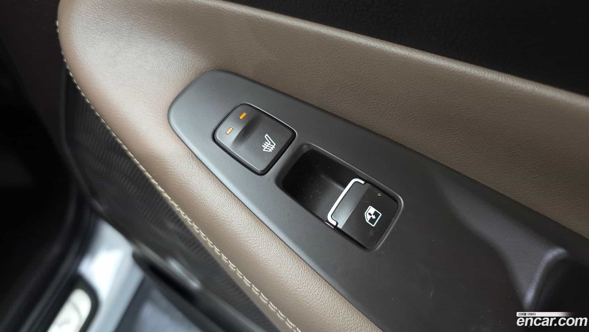 Santafe Hyundai 2018.3-OPTION-024