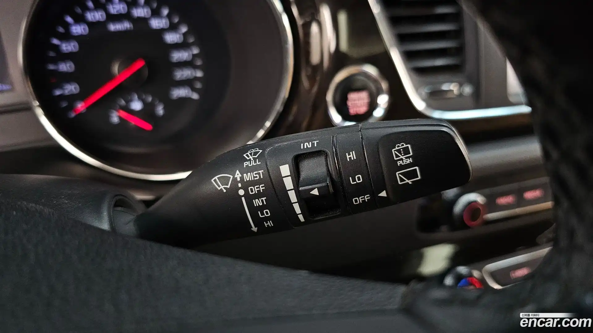Canival Kia 2019.2-OPTION-043