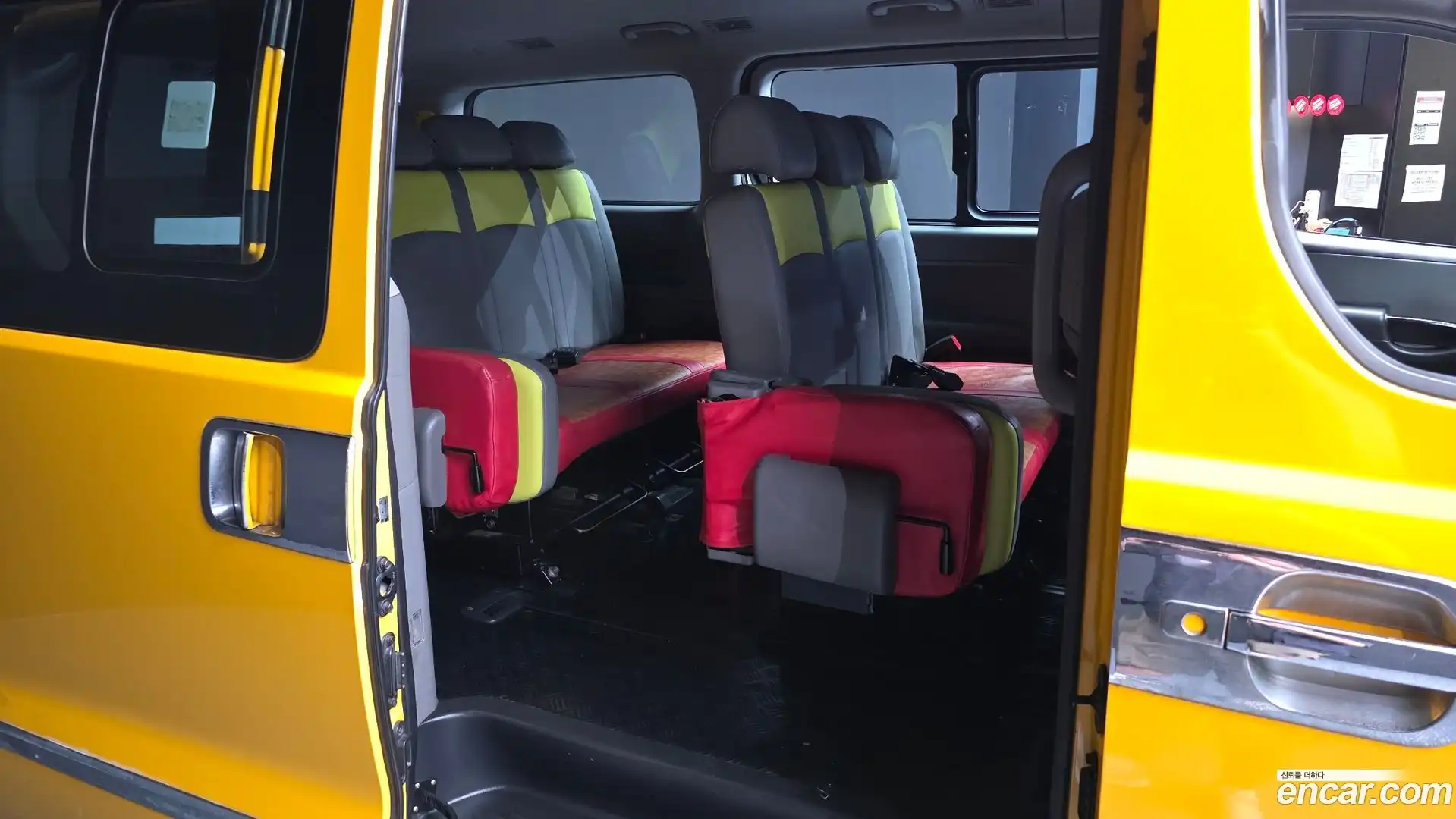 Starex Hyundai 2018.6-OPTION-016