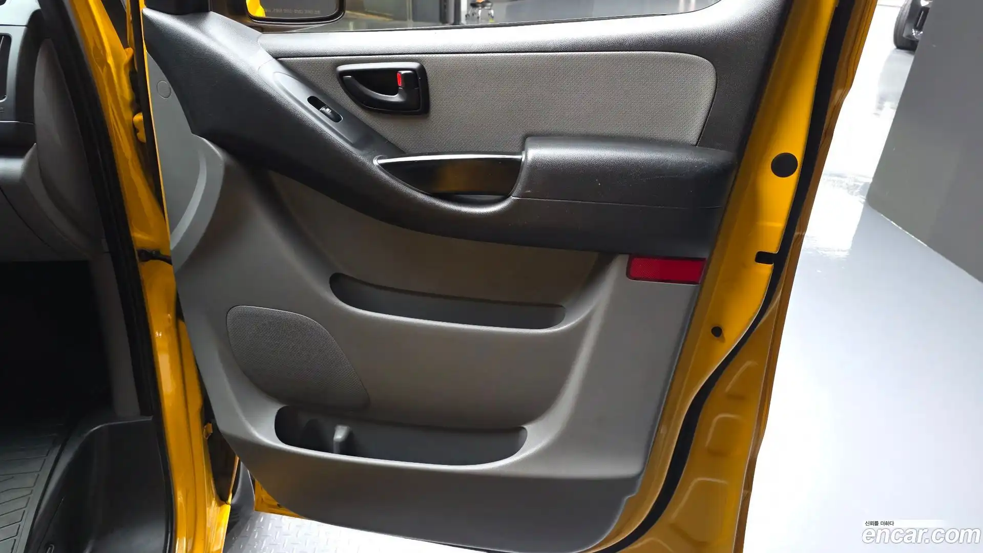 Starex Hyundai 2018.6-INNER-034