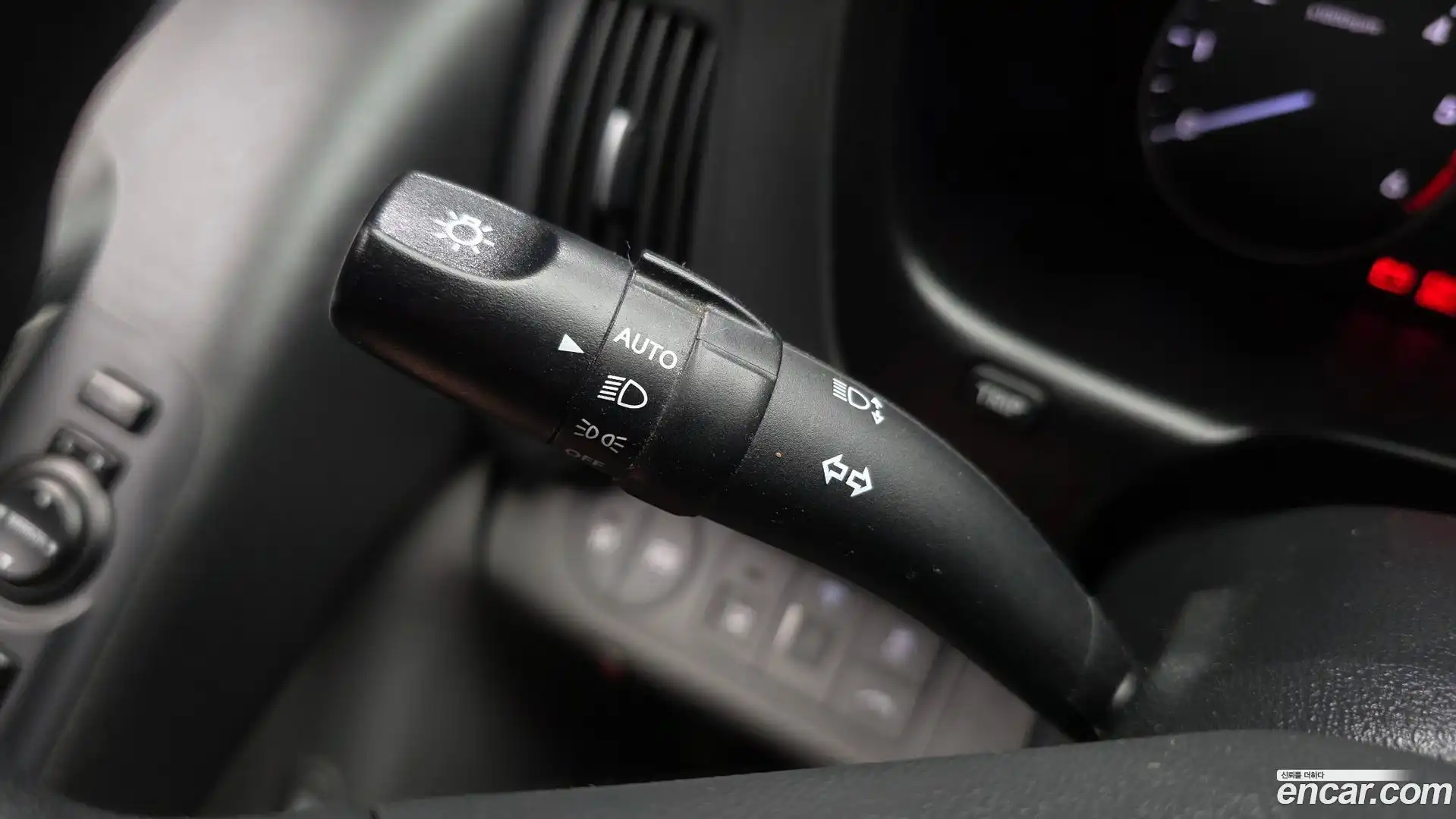 Starex Hyundai 2018.6-OPTION-041