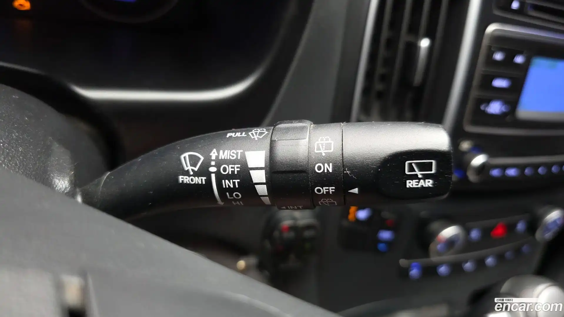 Starex Hyundai 2018.6-OPTION-043