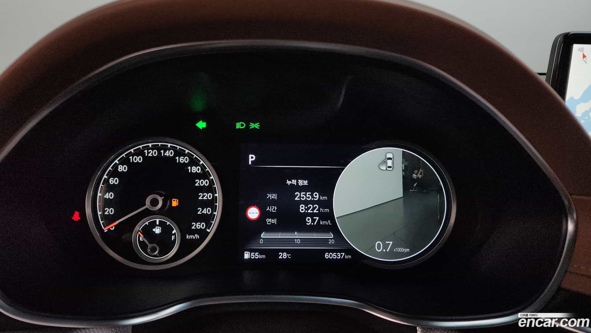 G80 Genesis 2022.0-INNER-008