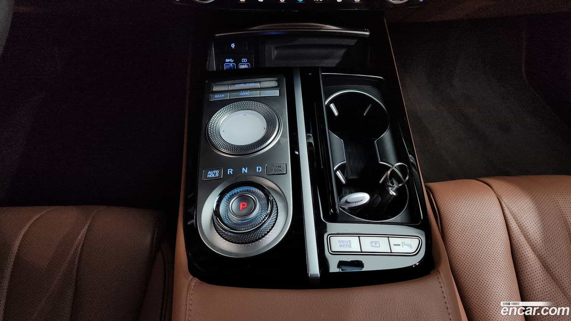 G80 Genesis 2022.0-INNER-009