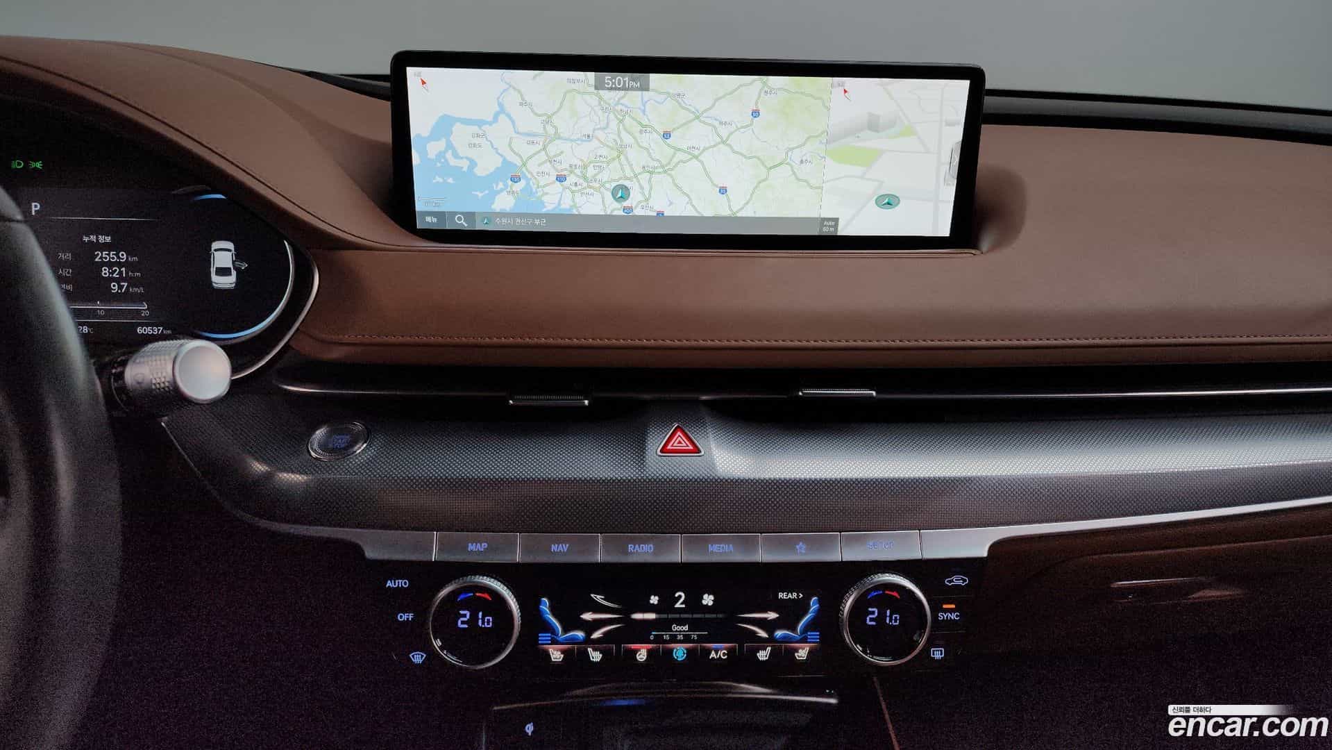 G80 Genesis 2022.0-OPTION-016