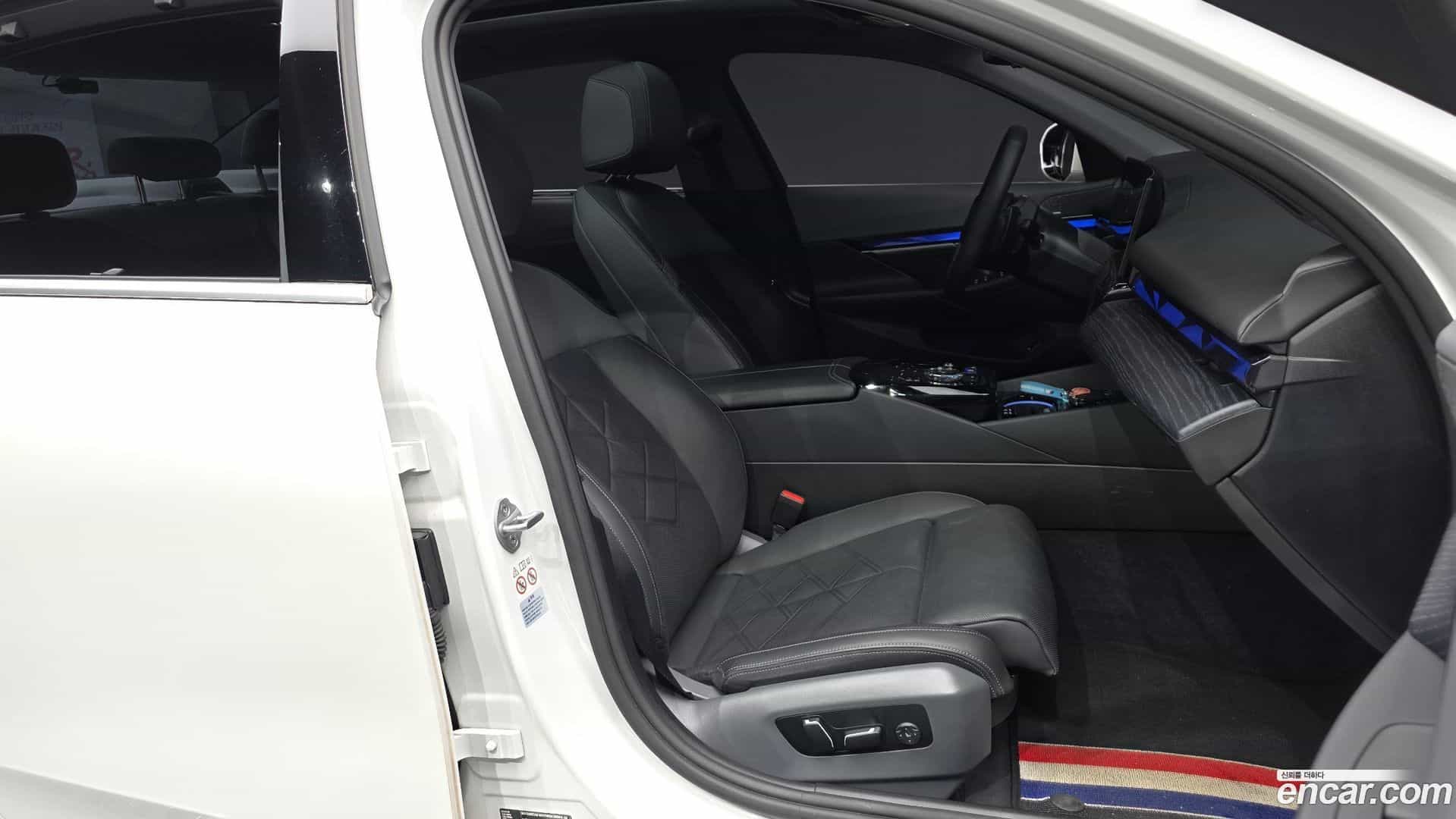 5-Series BMW 2023.8-OPTION-015