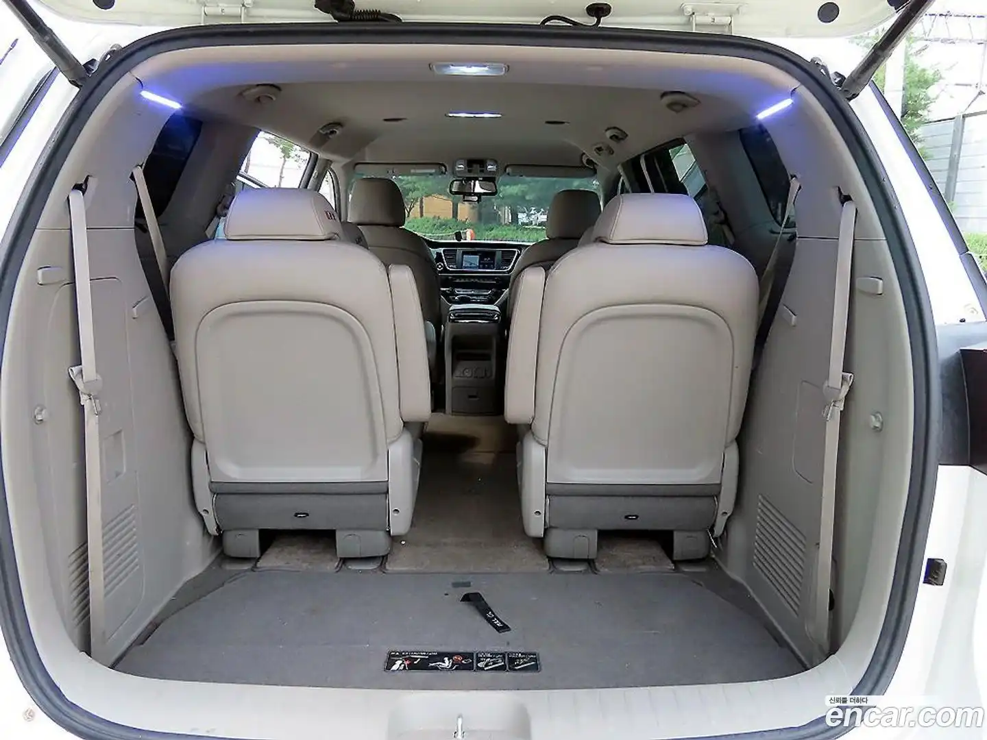Canival Kia 2017.5-OPTION-021