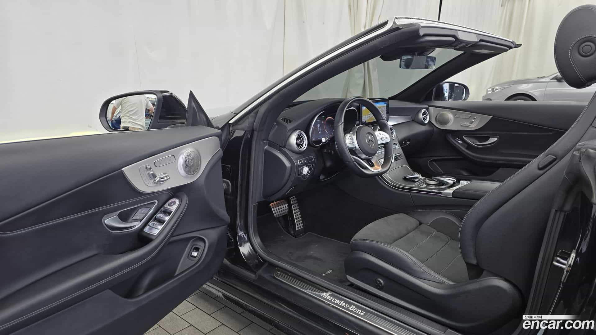 C-Class Mercedes-Benz 2021.3-INNER-010