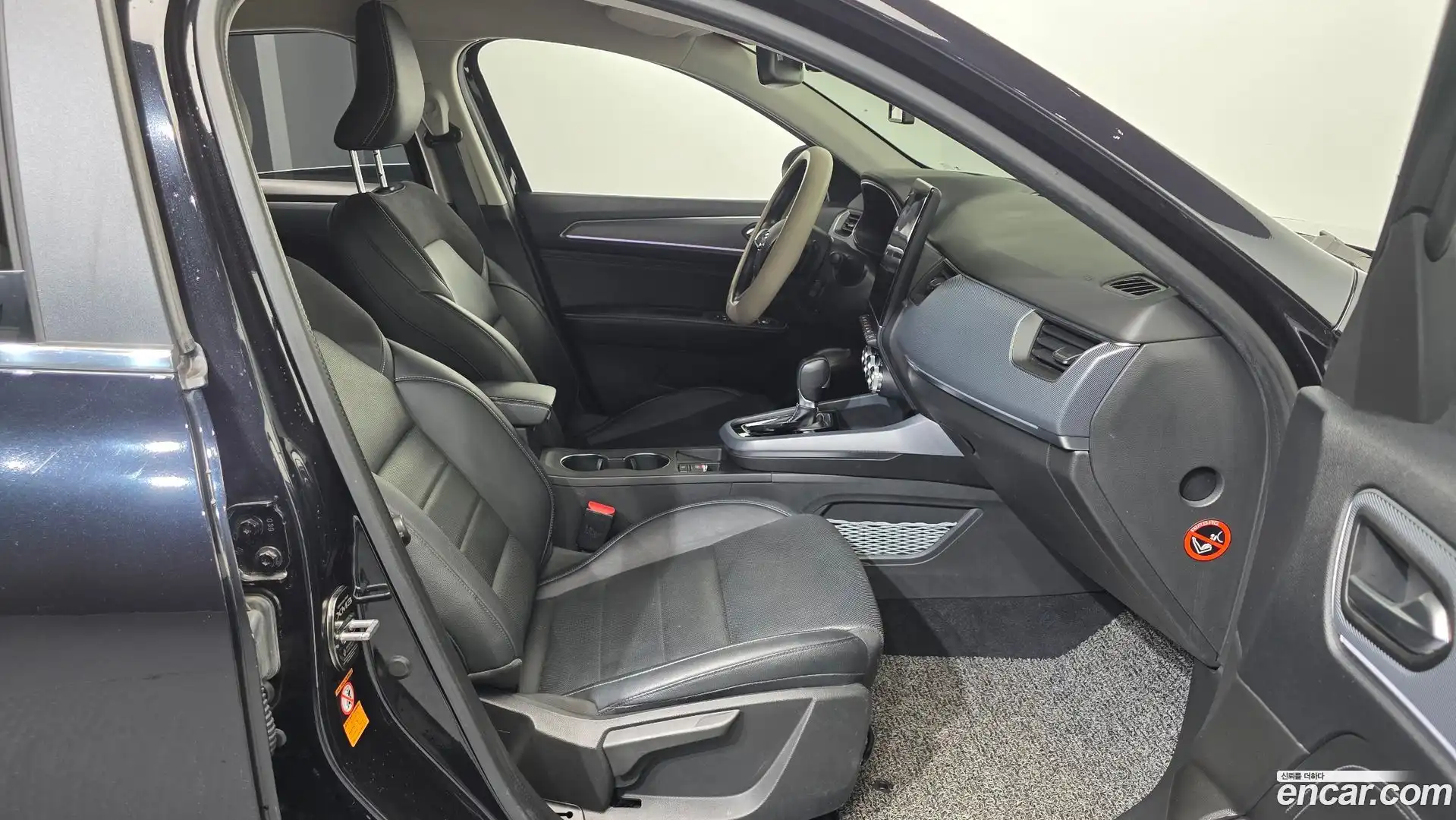 XM3 Renault Korea 2020.11-INNER-036