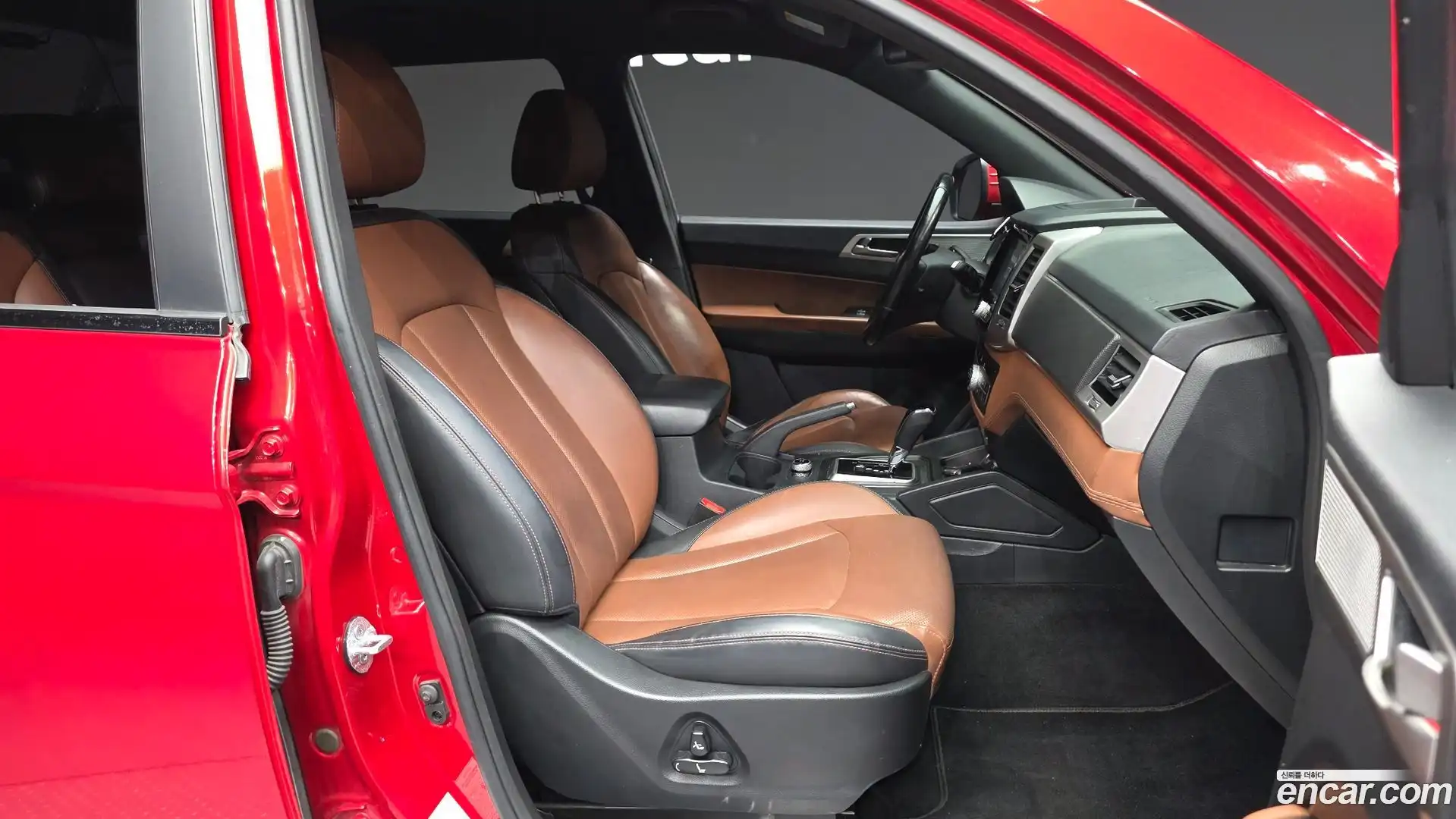 Rexton KG Mobility 2018.9-OPTION-015