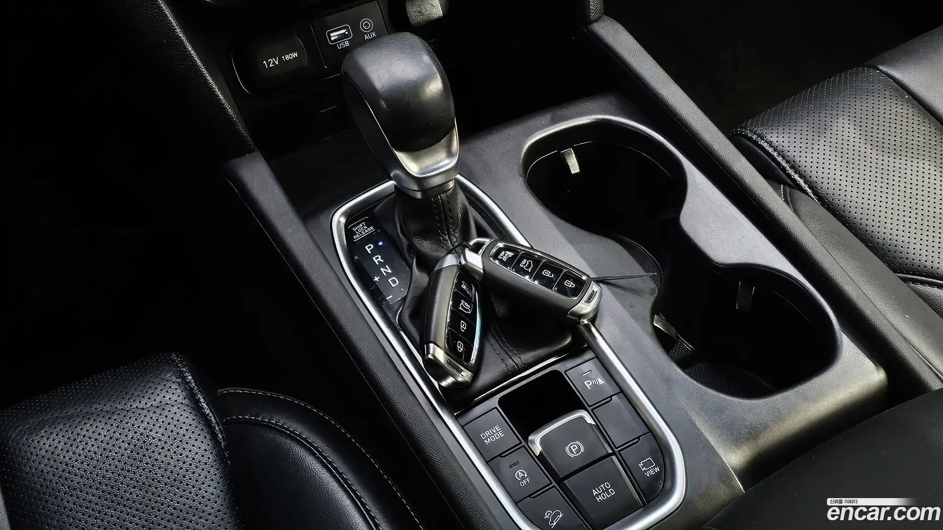 Santafe Hyundai 2018.11-INNER-009