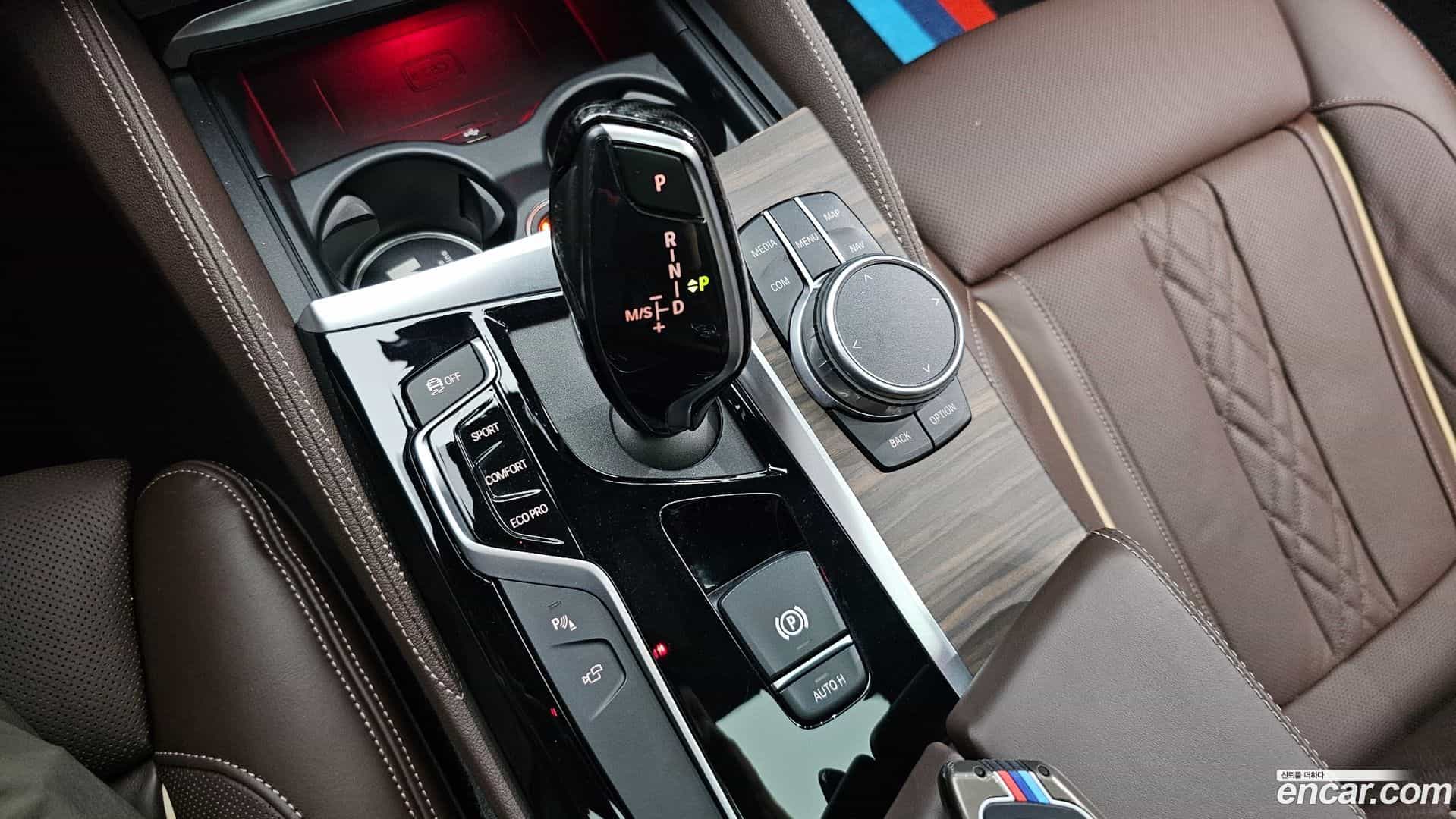 5-Series BMW 2020.4-INNER-009